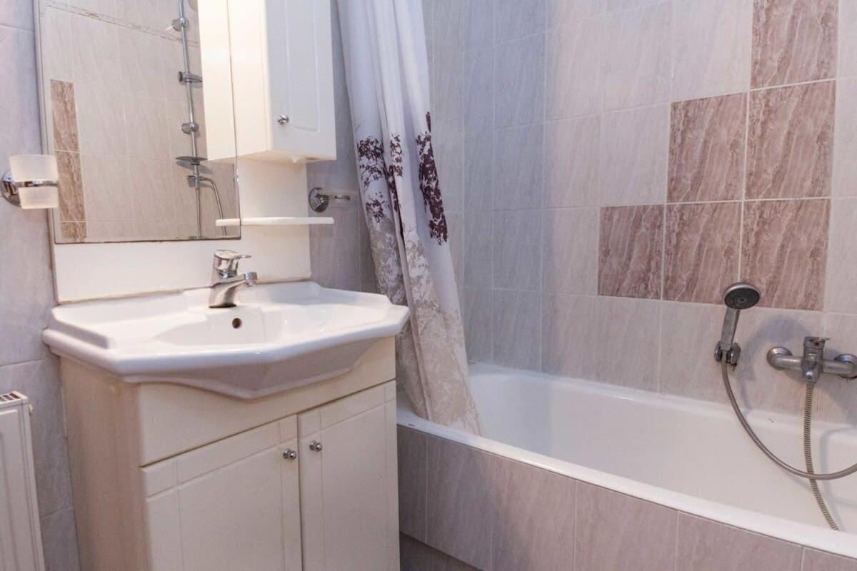 Vironas Delight 1Bd Apt With Lovely Balcony Atenas Exterior foto